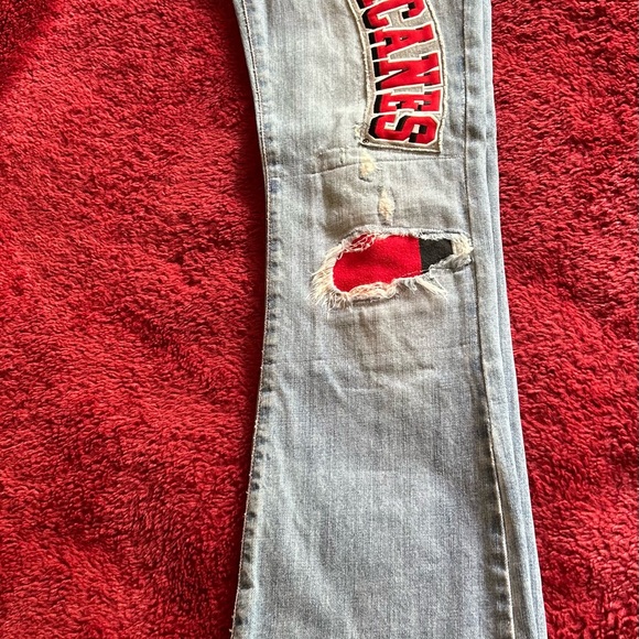 ❤️CUSTOMIZED Carolina Hurricanes Jeans 4 LONG - Picture 7 of 15